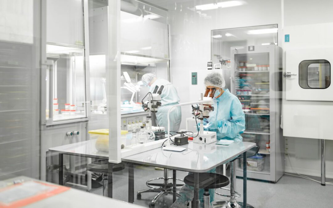 Five Tips to Staying Safe While Working in a Diagnostic Lab